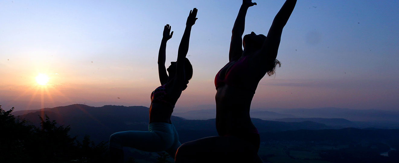yoga-banner